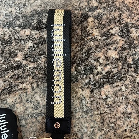 Lululemon Dual Pouch Wristlet